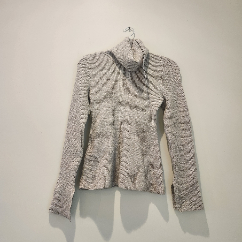 NWT Zara Knit Heather Grey Flared Bodice Cozy Turtle Neck Sweater Medium